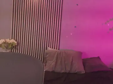 GysellHanson  live sex cam