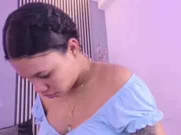 GysellHanson  live sex cam