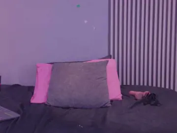 GysellHanson  live sex cam