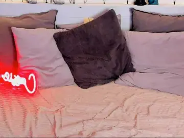 LillianShineX  live sex cam