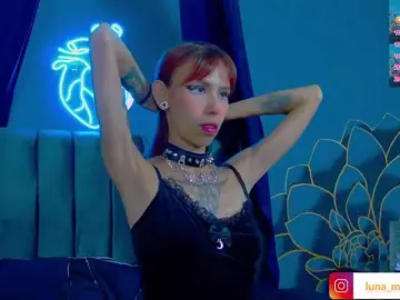 Lunamistyc  live sex cam