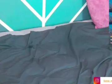 Lunamistyc  live sex cam