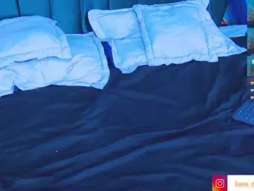 Lunamistyc  live sex cam