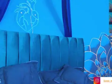Lunamistyc  live sex cam