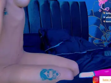 Lunamistyc  live sex cam