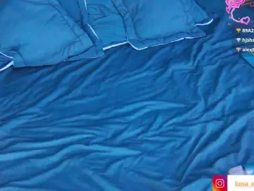 Lunamistyc  live sex cam