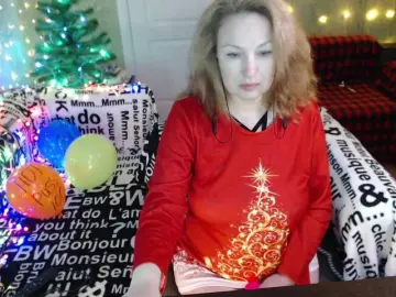 MeganIris  live sex cam