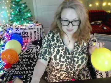 MeganIris  live sex cam