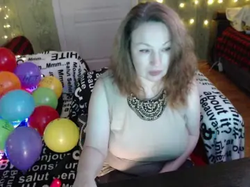 MeganIris  live sex cam