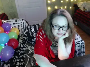 MeganIris  live sex cam