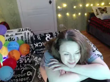 MeganIris  live sex cam