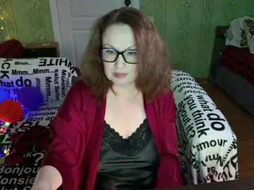 MeganIris  live sex cam