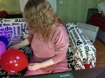 MeganIris  live sex cam