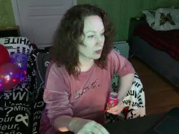MeganIris  live sex cam