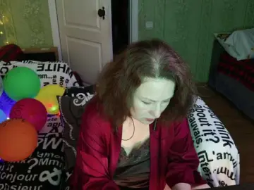 MeganIris  live sex cam