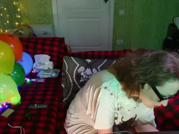 MeganIris  live sex cam