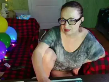 MeganIris  live sex cam