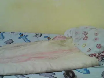 Cute-nina  live sex cam