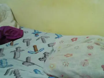 Cute-nina  live sex cam