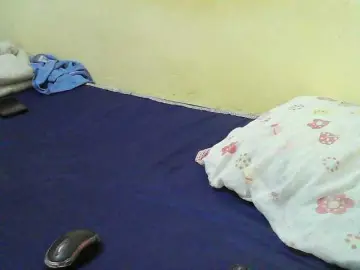 Cute-nina  live sex cam