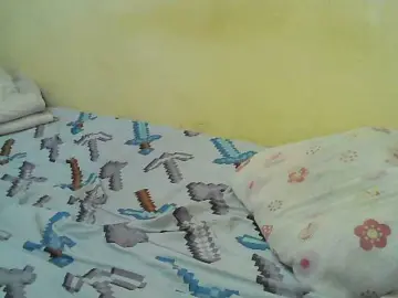 Cute-nina  live sex cam