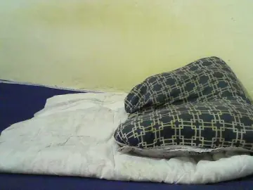Cute-nina  live sex cam