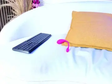 Karim-Nabil  live sex cam