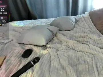 Luckydicewow  live sex cam