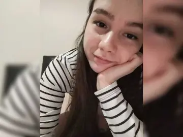 Lona-S  live sex cam