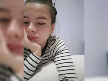 Lona-S  live sex cam