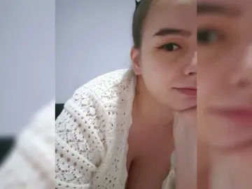 Lona-S  live sex cam