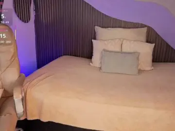 Nicolle-mariee  live sex cam