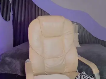 Nicolle-mariee  live sex cam
