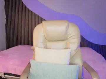 Nicolle-mariee  live sex cam