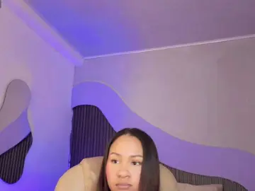 Nicolle-mariee  live sex cam