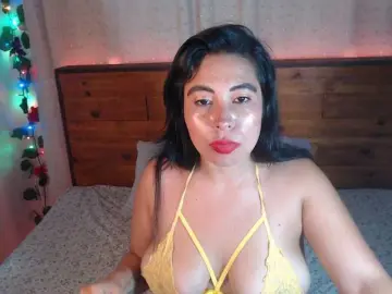NikkiMilky  live sex cam