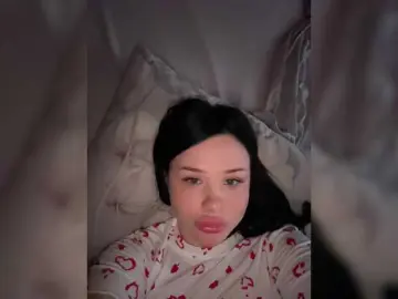 RedTobacco  live sex cam