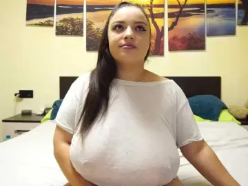 Adellineee  live sex cam