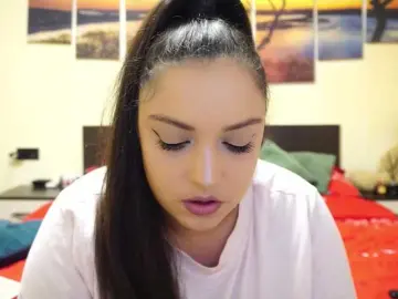 Adellineee  live sex cam