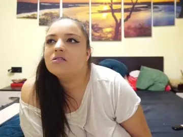 Adellineee  live sex cam