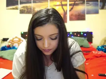 Adellineee  live sex cam