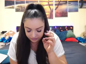 Adellineee  live sex cam