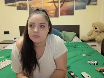 Adellineee  live sex cam