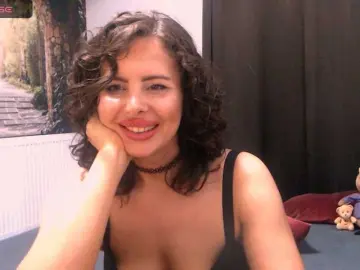 Sofialiuba  live sex cam