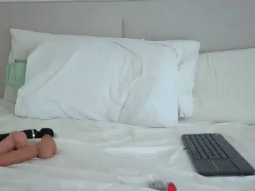 BlackMuse  live sex cam