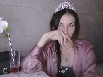 JuliaWetDream  live sex cam