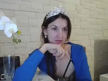 JuliaWetDream  live sex cam