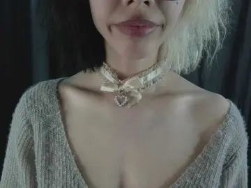 KateMooss  live sex cam