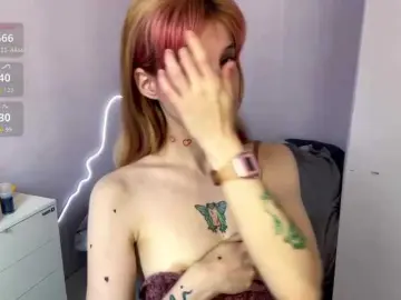 Lilipupp  live sex cam