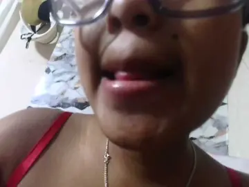 MiamiahC05  live sex cam